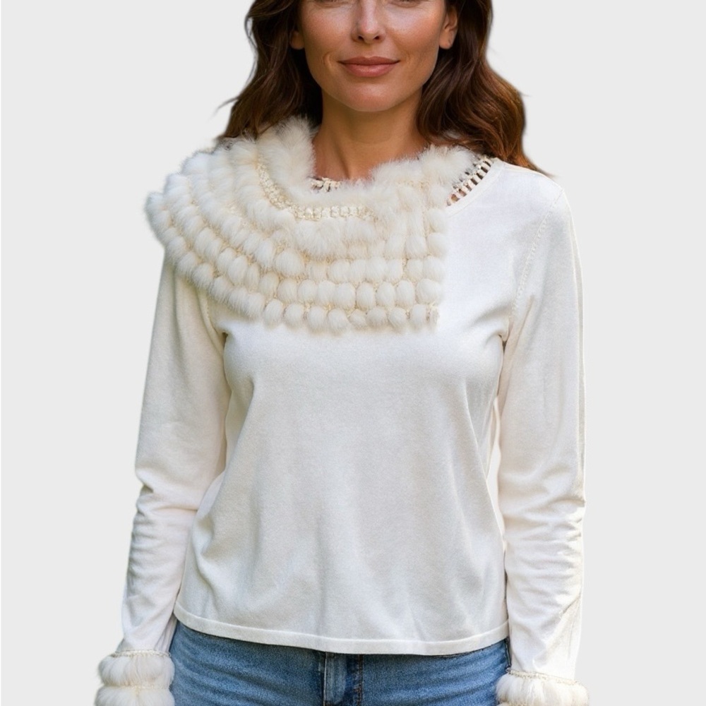 Katherine Barclay White Sweater with rabbit Fur Accents